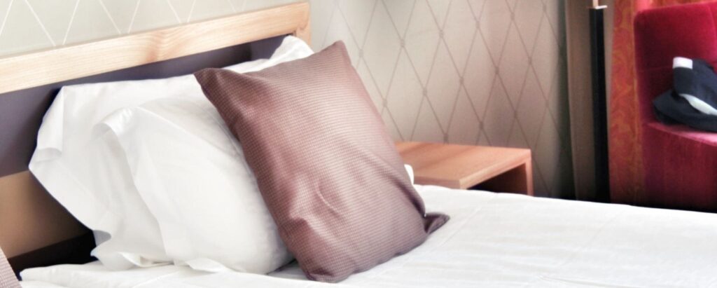 Are the Airbnb Sheets Really That Important?