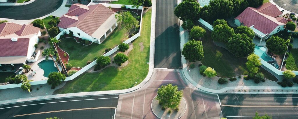 aerial view of a neighborhood with houses